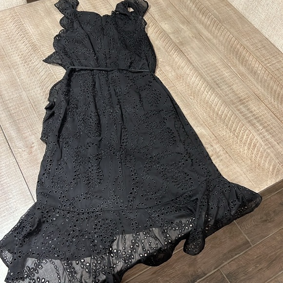 White House Black Market black eyelet faux wrap dress - Picture 6 of 7